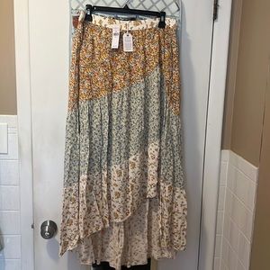 American Eagle High-Low Skirt Sz L